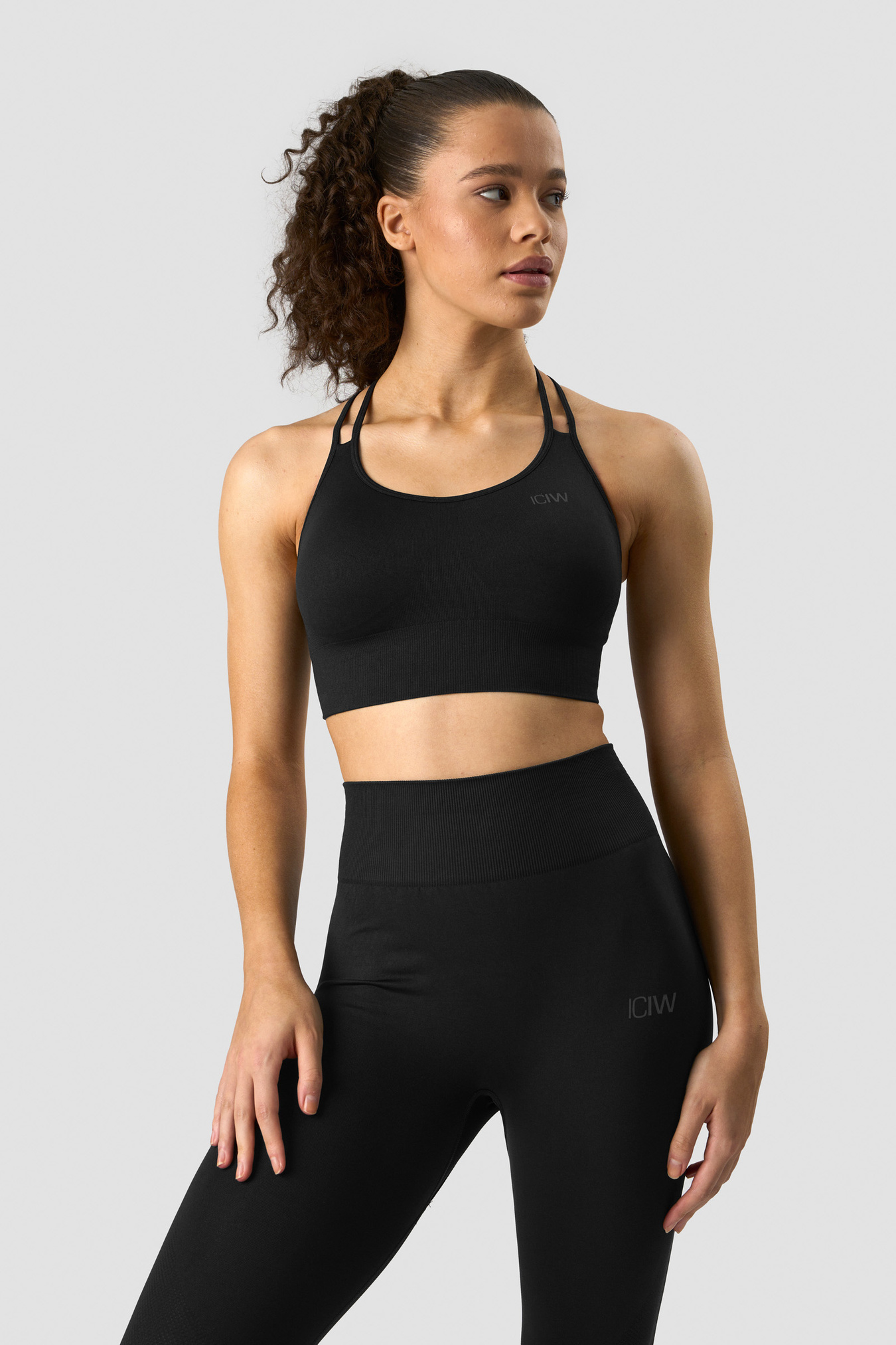Define Seamless Sports Bra Black/Black - image 1
